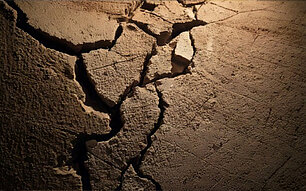 Rissverpressung Keller Riss Abdichtungsarbeiten